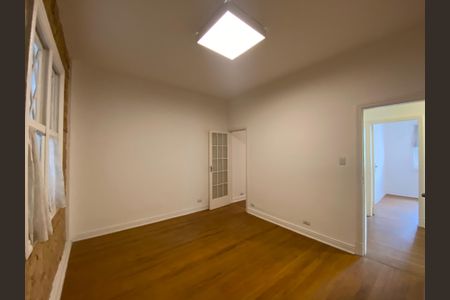 Casa à venda com 247m², 3 quartos e 2 vagasQuarto 2