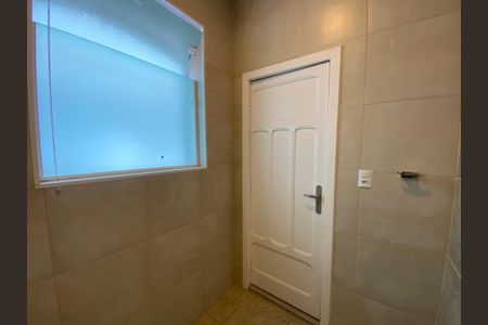 Casa à venda com 247m², 3 quartos e 2 vagasBanheiro 1