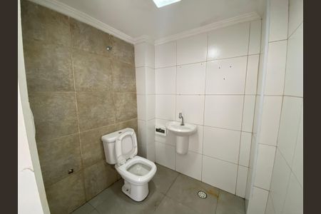 Casa à venda com 247m², 3 quartos e 2 vagasBanheiro de serviço