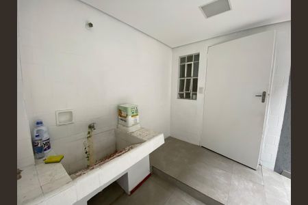 Casa à venda com 247m², 3 quartos e 2 vagasQuintal e Lavanderia