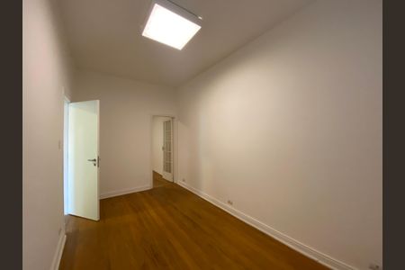 Casa à venda com 247m², 3 quartos e 2 vagasQuarto 3