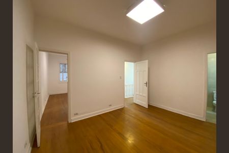 Casa à venda com 247m², 3 quartos e 2 vagasQuarto 2