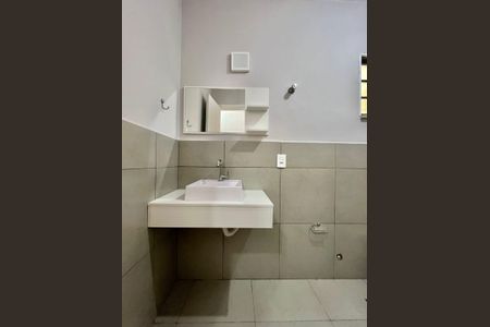 Casa à venda com 238m², 3 quartos e 3 vagasLavabo