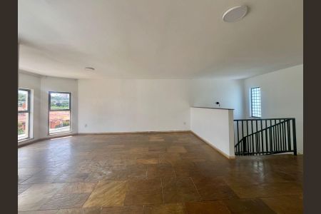 Casa à venda com 238m², 3 quartos e 3 vagasSala 1