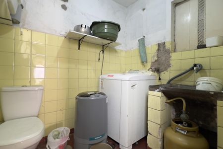 Casa à venda com 175m², 3 quartos e 1 vagaÁrea de Serviço