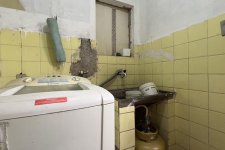 Casa à venda com 175m², 3 quartos e 1 vagaÁrea de Serviço