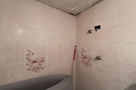 Casa à venda com 175m², 3 quartos e 1 vagaBanheiro da Suíte