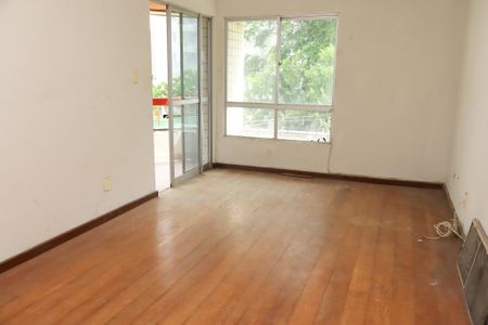 Apartamento para alugar com 70m², 3 quartos e 1 vaga Apartamento para alugar com 70m², 3 quartos e 1 vagaSala