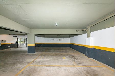 Apartamento para alugar com 210m², 4 quartos e 5 vagasGaragem