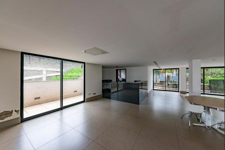 Apartamento para alugar com 210m², 4 quartos e 5 vagasÁrea comum