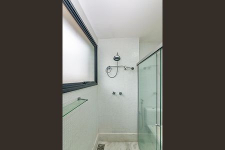 Apartamento para alugar com 210m², 4 quartos e 5 vagasBanheiro da Suíte 1