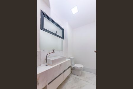 Apartamento para alugar com 210m², 4 quartos e 5 vagasLavabo