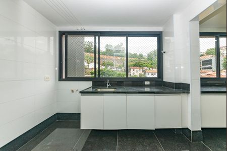 Apartamento para alugar com 210m², 4 quartos e 5 vagasÁrea de Serviço