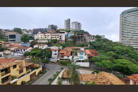 Apartamento para alugar com 210m², 4 quartos e 5 vagasQuarto 3