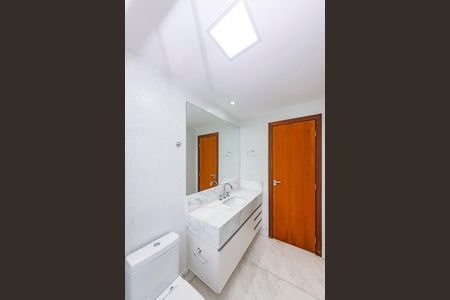 Apartamento para alugar com 210m², 4 quartos e 5 vagasBanheiro da Suíte 2