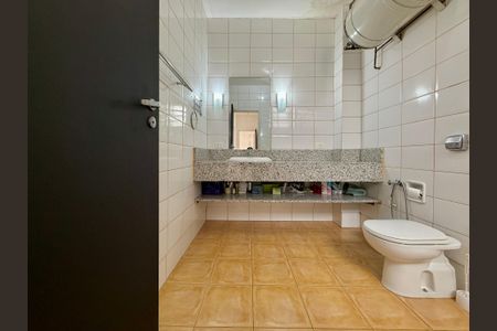 Apartamento para alugar com 102m², 2 quartos e sem vagaBanheiro 