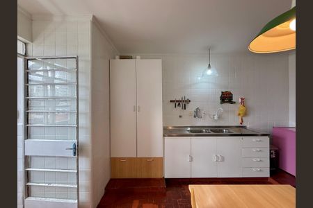Apartamento para alugar com 102m², 2 quartos e sem vagaCozinha 