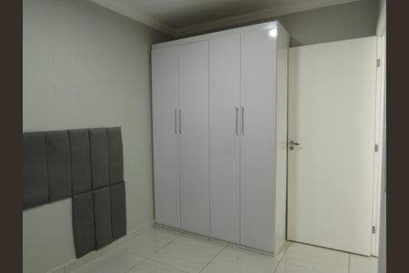 Apartamento à venda com 42m², 2 quartos e 1 vagaQuarto 2