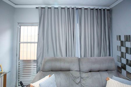 Casa à venda com 90m², 3 quartos e 1 vagaSala