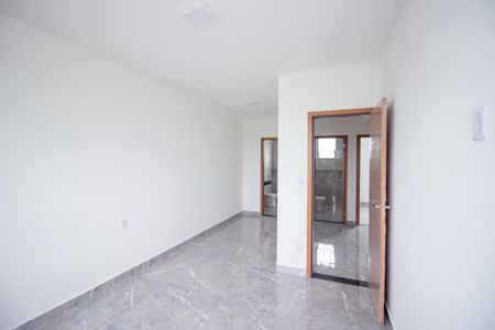 Casa à venda com 125m², 3 quartos e 2 vagasQuarto Suíte