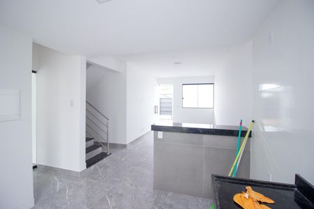 Casa à venda com 125m², 3 quartos e 2 vagasCozinha