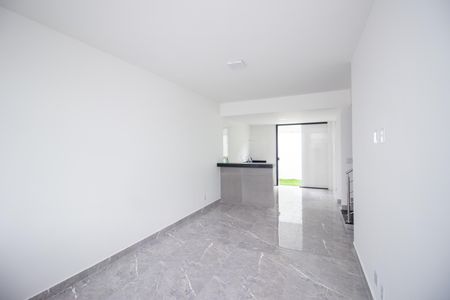 Sala de casa à venda com 3 quartos, 125m² em Tres Barras, Contagem