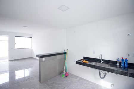 Casa à venda com 125m², 3 quartos e 2 vagasCozinha