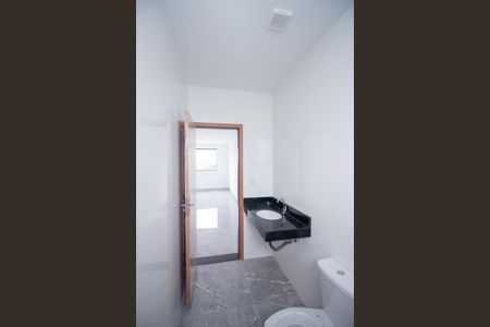 Casa à venda com 125m², 3 quartos e 2 vagasBanheiro da Suíte