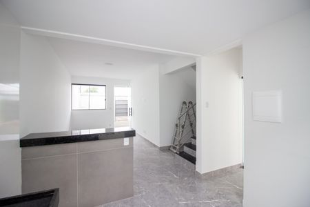 Casa à venda com 125m², 3 quartos e 1 vaga Casa à venda com 125m², 3 quartos e 1 vagaCozinha