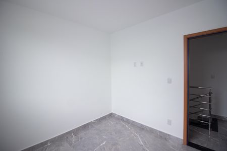 Casa à venda com 124m², 3 quartos e 2 vagasQuarto 2