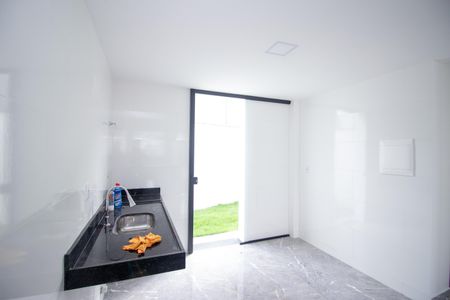 Casa à venda com 124m², 3 quartos e 2 vagasCozinha