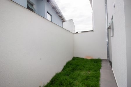 Casa à venda com 124m², 3 quartos e 2 vagasQuintal