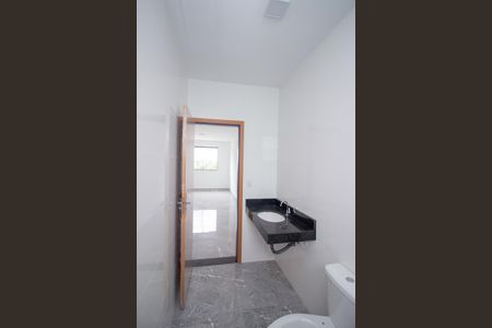 Casa à venda com 124m², 3 quartos e 2 vagasBanheiro da Suíte