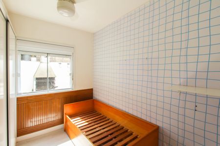 Quarto 2 de casa à venda com 2 quartos, 75m² em Fátima, Canoas
