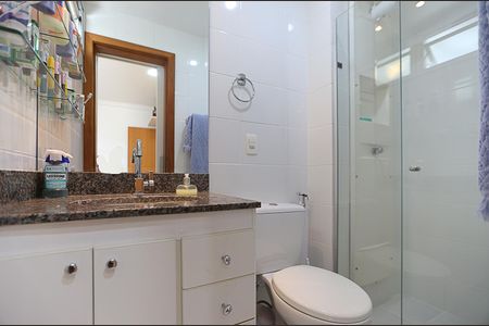 Apartamento à venda com 97m², 3 quartos e 2 vagasBanheiro Suíte