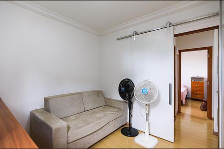 Apartamento à venda com 97m², 3 quartos e 2 vagasQuarto 2