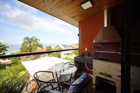 Studio para alugar com 25m², 1 quarto e sem vaga Studio para alugar com 25m², 1 quarto e sem vagaChurrasqueira