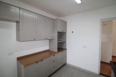 Apartamento à venda com 52m², 2 quartos e sem vagaCozinha