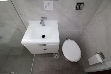 Apartamento à venda com 52m², 2 quartos e sem vagaBanheiro