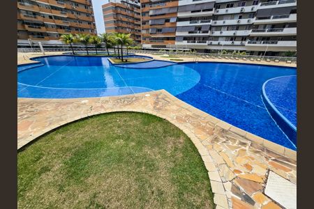 Apartamento à venda com 80m², 3 quartos e 2 vagasÁrea comum - Piscina