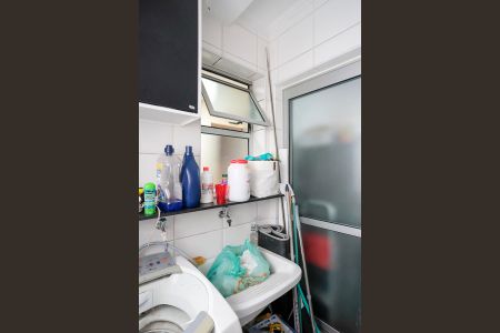 Apartamento à venda com 65m², 3 quartos e 1 vagaÁrea de serviço