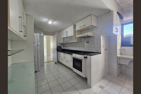 Apartamento para alugar com 112m², 3 quartos e 2 vagasCozinha