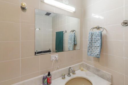 Apartamento à venda com 149m², 4 quartos e 2 vagasBanheiro