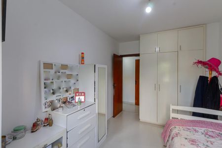 Apartamento à venda com 149m², 4 quartos e 2 vagasQuarto 1