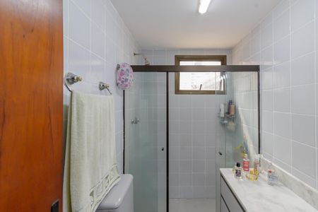 Apartamento à venda com 149m², 4 quartos e 2 vagasBanheiro da Suíte