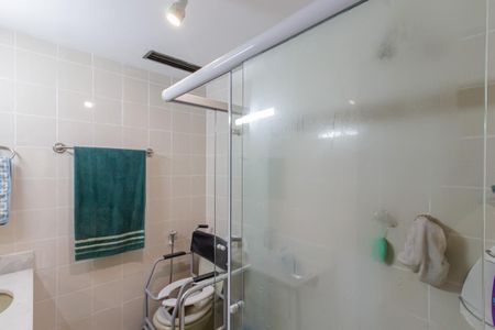 Apartamento à venda com 149m², 4 quartos e 2 vagasBanheiro
