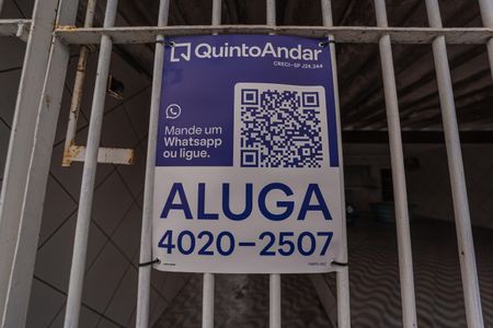 Casa para alugar com 80m², 2 quartos e sem vaga04-03-26 Placa: YWPD-952