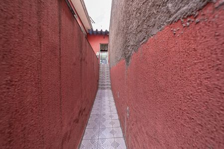 Casa para alugar com 80m², 2 quartos e sem vagaÁrea comum