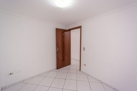 Quarto 1 de casa para alugar com 2 quartos, 80m² em Vila Talarico, São Paulo