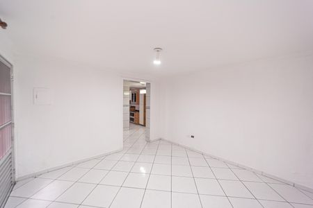 Sala de casa para alugar com 2 quartos, 80m² em Vila Talarico, São Paulo